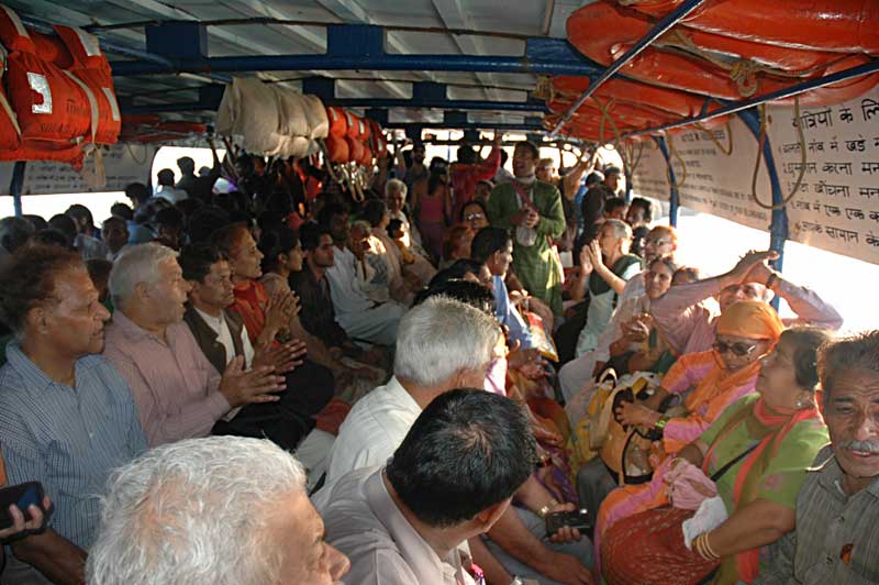 02boat-harikrishnaw